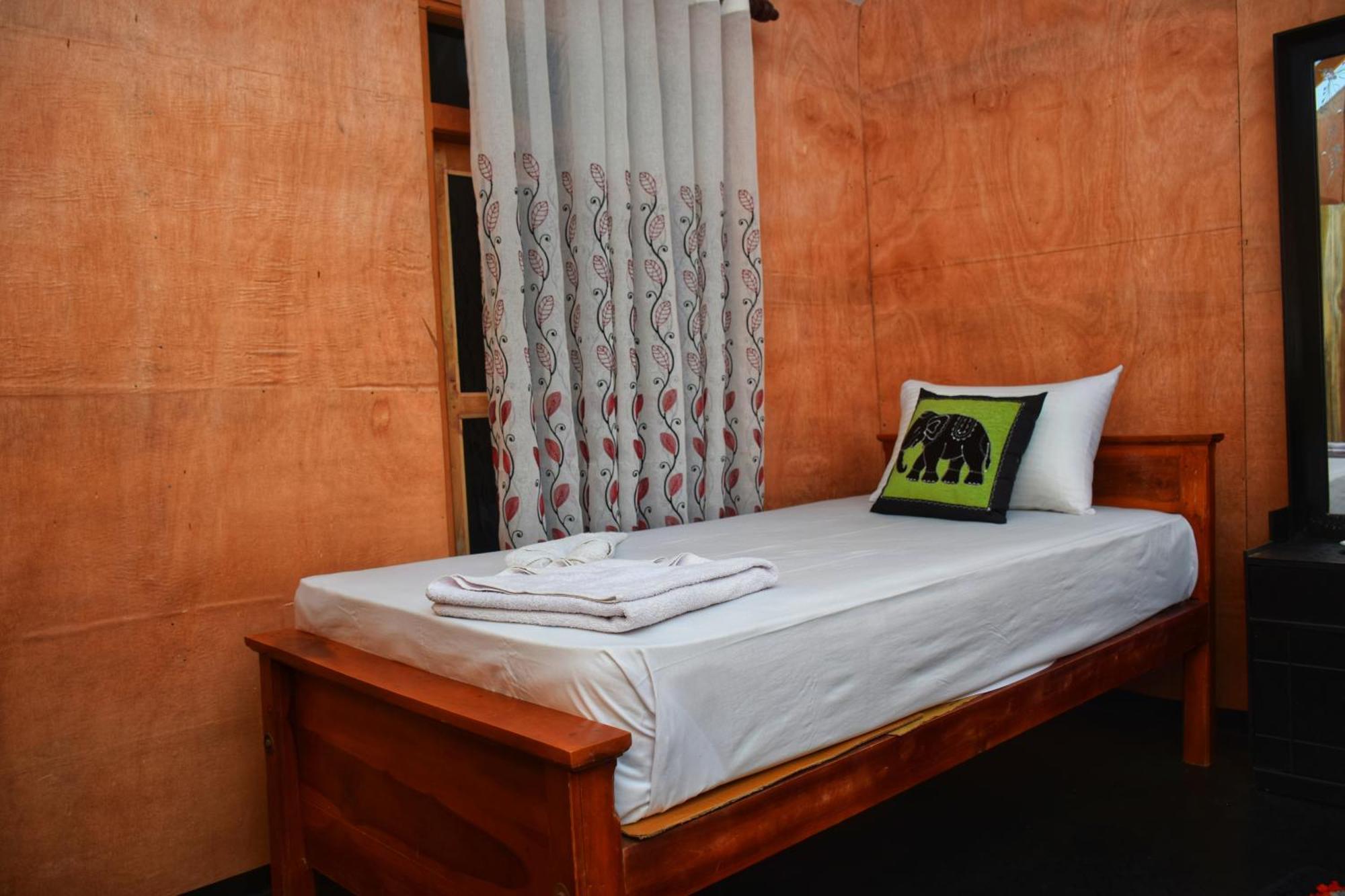 Akash Treehouse Apartment Sigiriya Ngoại thất bức ảnh