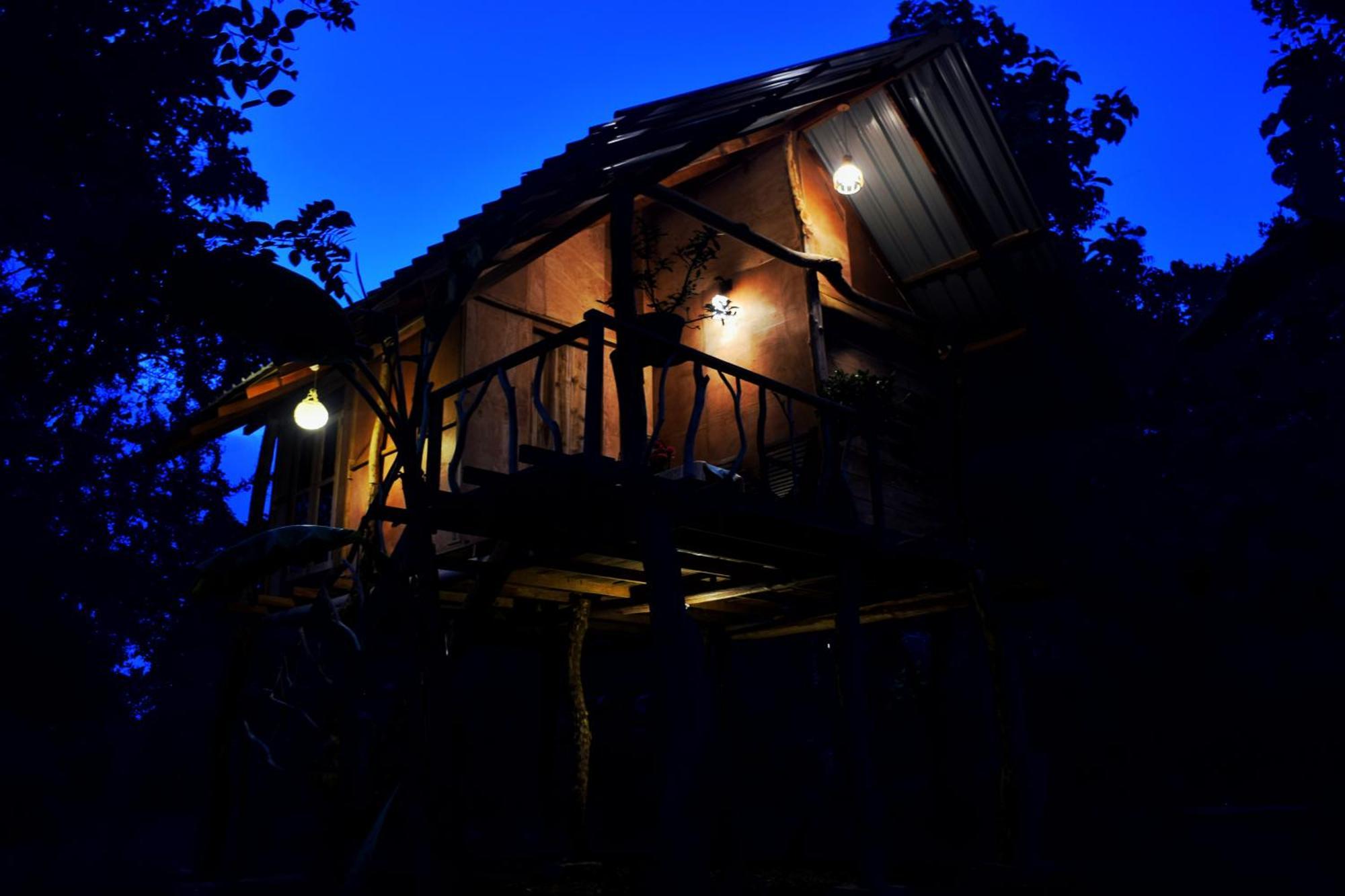 Akash Treehouse Apartment Sigiriya Ngoại thất bức ảnh